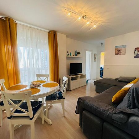 Apartamento Primera Linea De Playa Valdelagrana El Puerto de Santa María Esterno foto