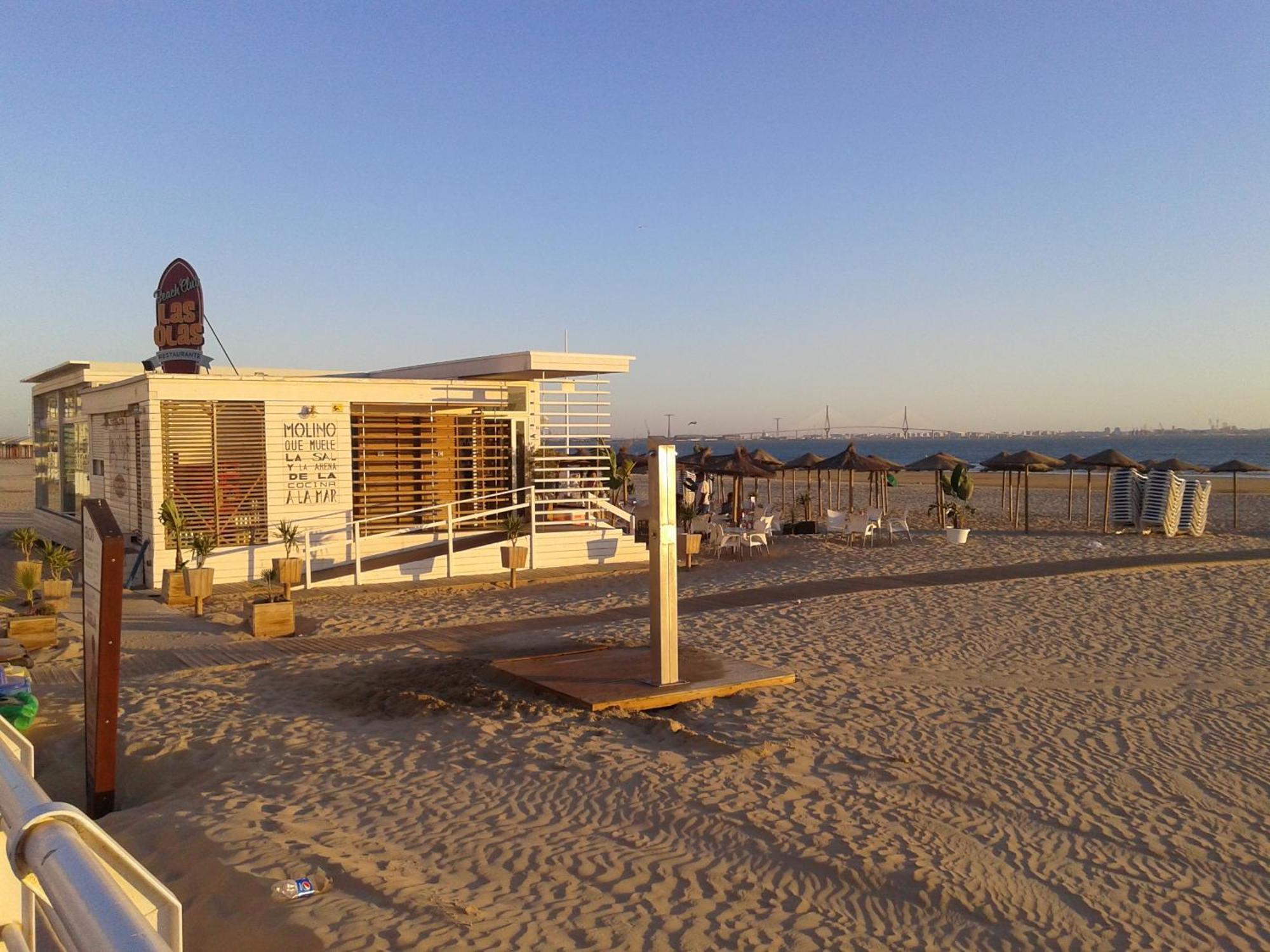 Apartamento Primera Linea De Playa Valdelagrana El Puerto de Santa María Esterno foto